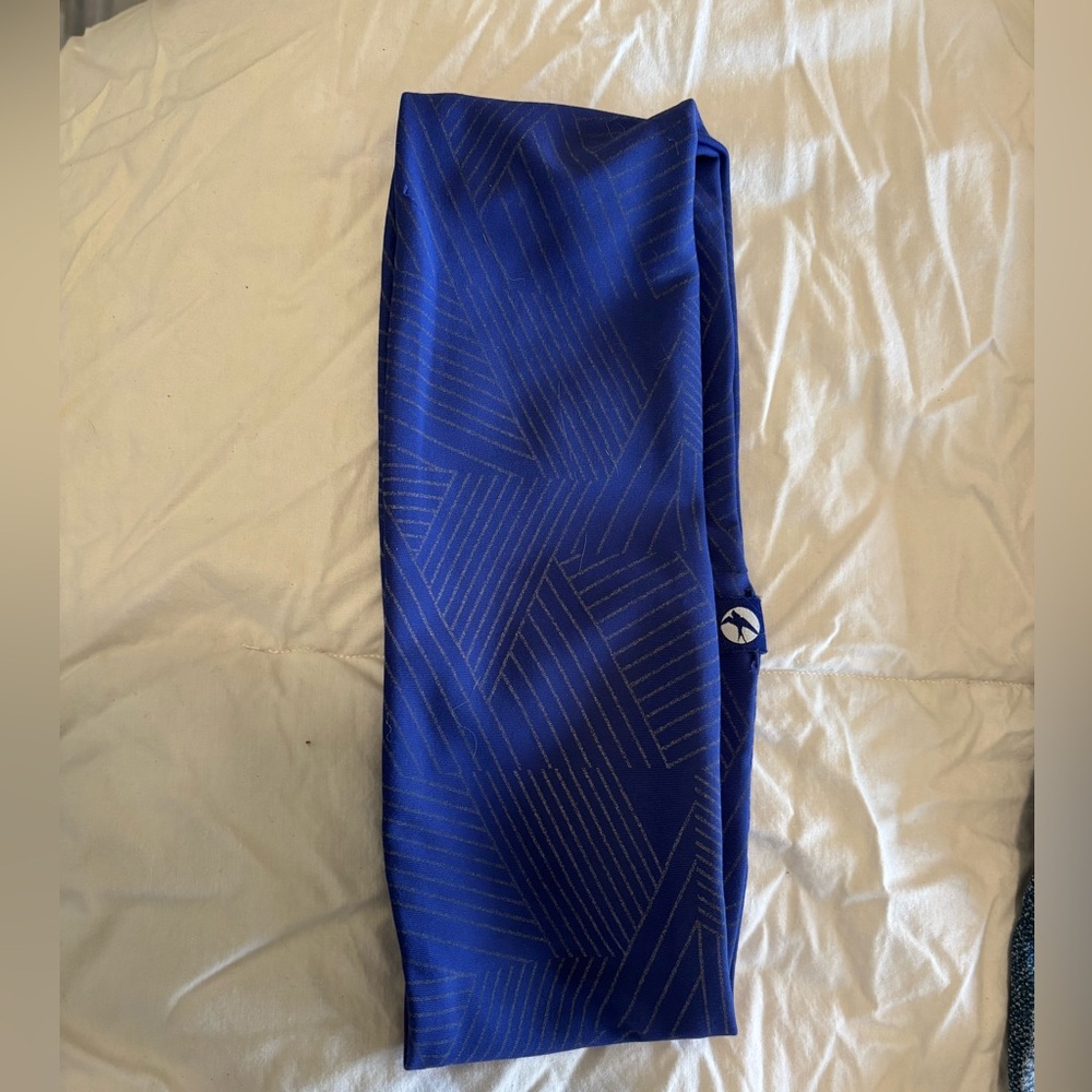 Oiselle Firecracker Reflective Headband